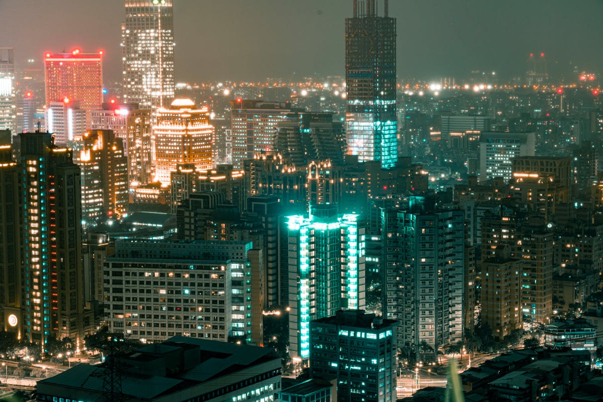 Exploring the Rise of Smart Cities in Pakistan: Opportunities and Challenges