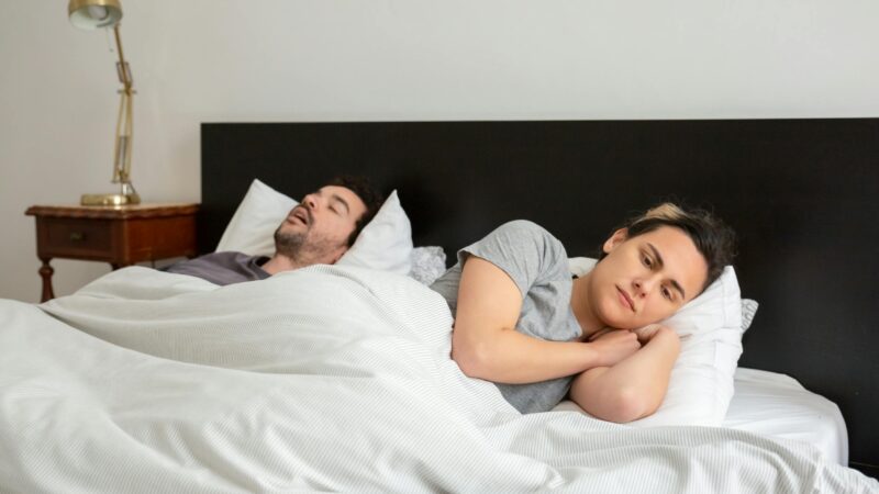 Identifying the Symptoms, Causes, and Snoring